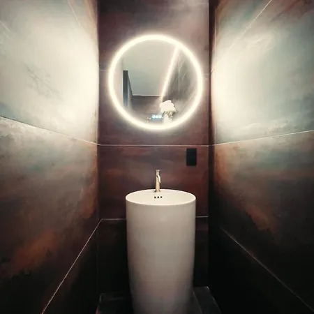 ベッド・アンド・ブレックファスト Astrid モンス