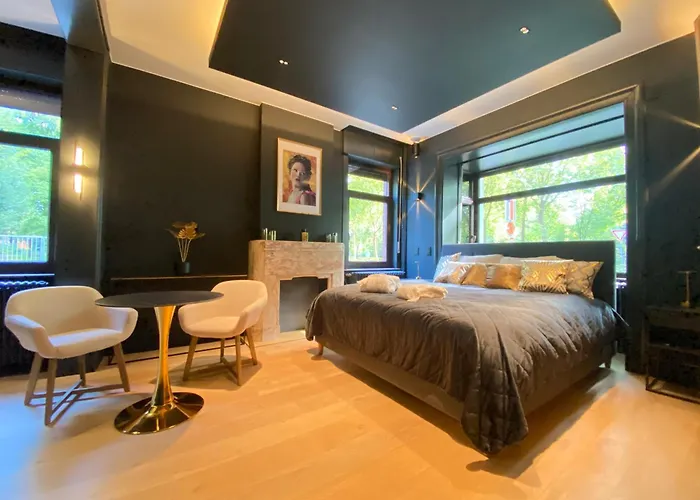 Astrid Couette-café